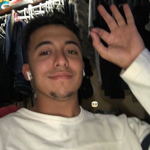 Meet your Posher, Daniel